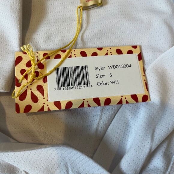 NWT Sport Haley Women's 3/4 Sleeve White Collared Athletic Blouse Small - Picture 6 of 10